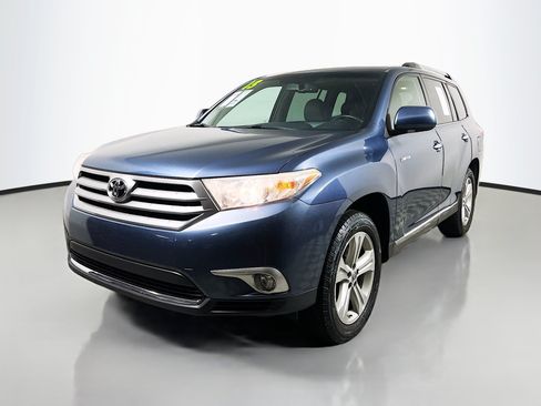 Used 2013 Toyota Highlander Limited FWD image 10