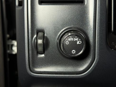 Used 2016 Chevrolet Silverado 1500 W/T w/ WT Convenience Package AWD/4WD image 26