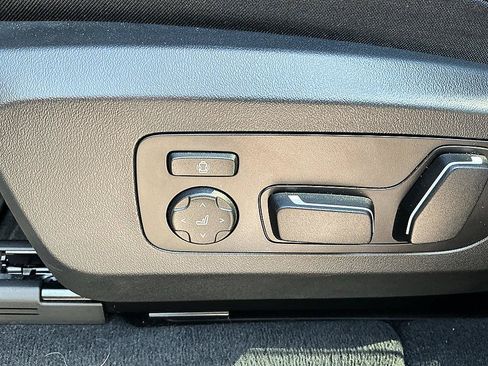 Used 2025 BMW X3 M50 w/ Premium Package AWD/4WD image 13