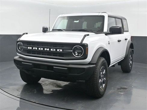 New 2025 Ford Bronco Big Bend image 3