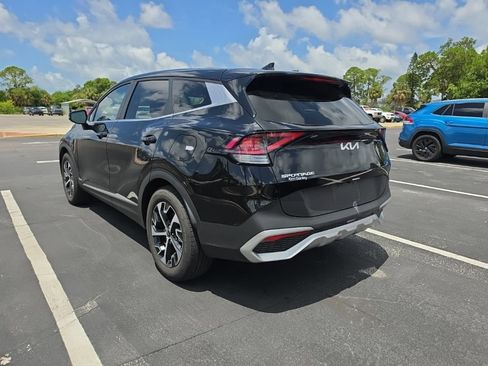 Used 2025 Kia Sportage EX FWD image 12