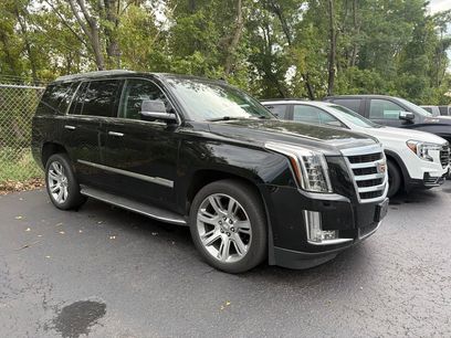 Used 2017 Cadillac Escalade Luxury