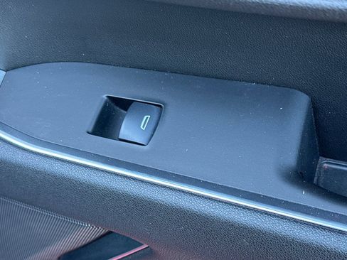 Used 2025 GMC Sierra 1500 Elevation w/ X31 Off-Road Package AWD/4WD image 23