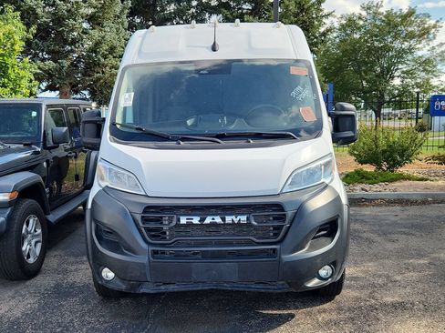 Used 2025 RAM ProMaster 2500 w/ Convenience Group FWD image 2