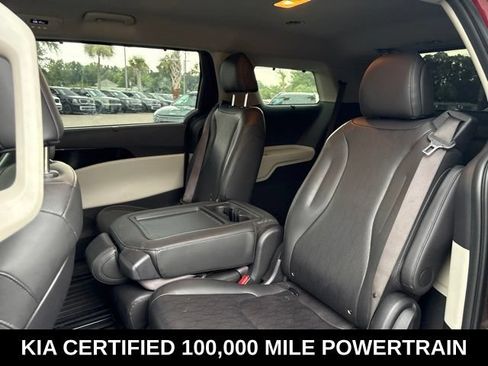 Certified 2023 Kia Carnival SX FWD image 11