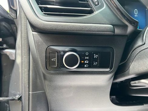 Used 2023 Ford Escape ST-Line w/ Tech Pack #1 AWD/4WD image 23