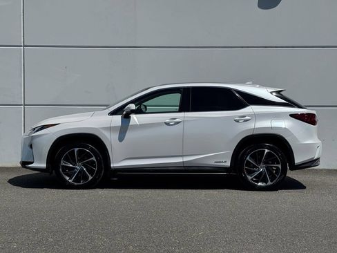 Used 2017 Lexus RX 450h AWD image 4