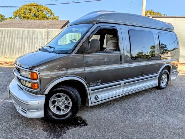 Used 1999 Chevrolet Express 1500 w/ Convenience Pkg RWD image 1