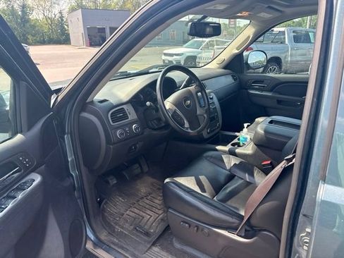 Used 2013 Chevrolet Silverado 1500 LTZ w/ LTZ Plus Package AWD/4WD image 13