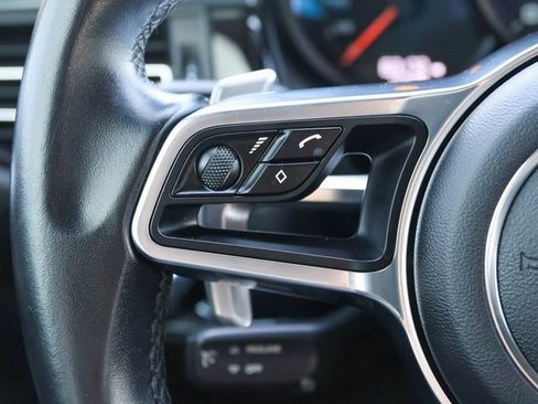 Used 2019 Porsche Macan image 27