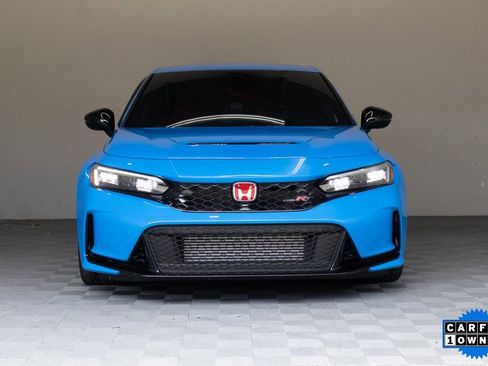 Used 2024 Honda Civic Type R image 4
