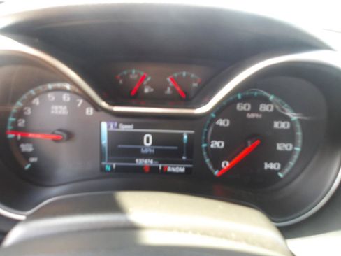 Used 2019 Chevrolet Impala LT FWD image 21