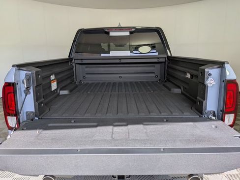 New 2026 Honda Ridgeline Black Edition image 16