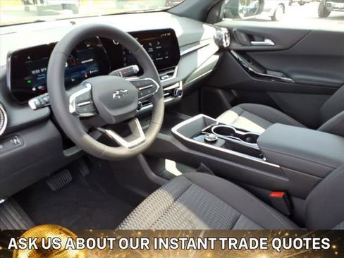 New 2026 Chevrolet Equinox LT w/ Midnight Edition image 3