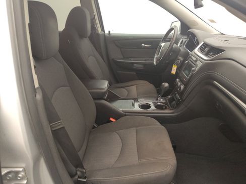 Used 2016 Chevrolet Traverse LT FWD image 21