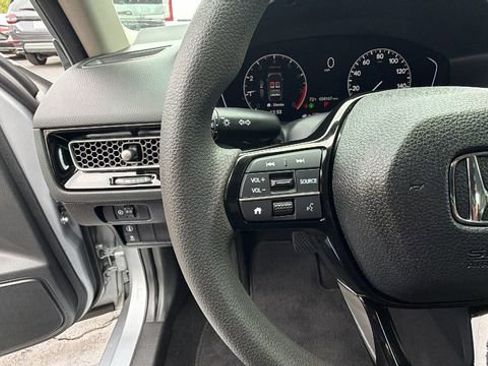 Used 2023 Honda Civic LX image 26