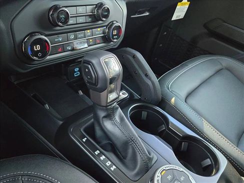 New 2025 Ford Bronco Big Bend w/ Black Diamond Package image 14