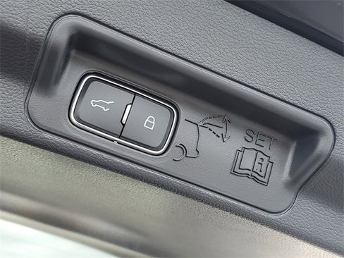 New 2026 Ford Explorer Active w/ Active Comfort Package image 35