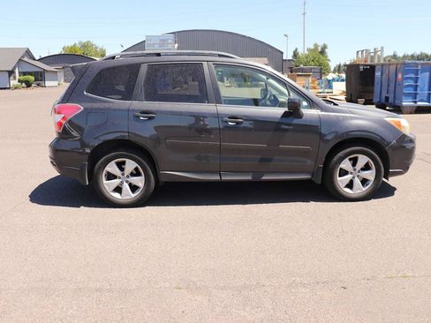 Used 2014 Subaru Forester 2.5i Limited w/ Popular Package #2 AWD/4WD image 4