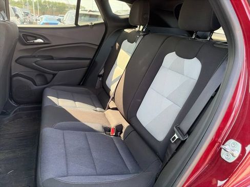 Used 2024 Chevrolet Trax RS w/ Driver Confidence Package FWD image 13