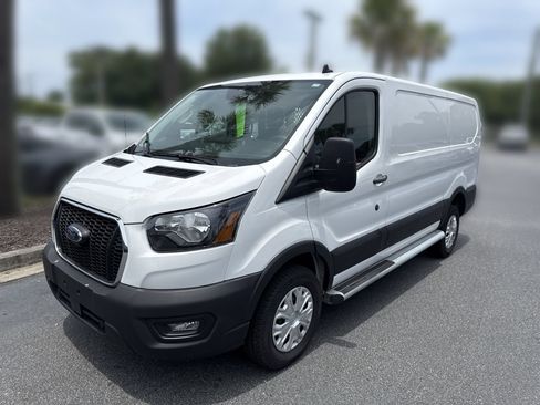 Used 2024 Ford Transit 250 Low Roof w/ Exterior Upgrade Package RWD image 9