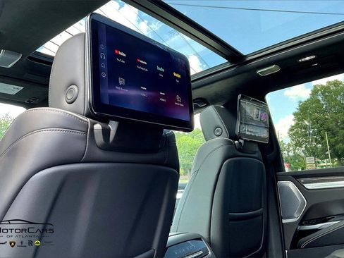 Used 2025 Cadillac Escalade V w/ LPO, Floor Liner Package image 37