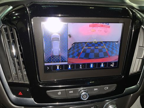 Used 2020 Chevrolet Traverse RS w/ LPO, Floor Liner Package image 24