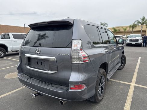 Used 2022 Lexus GX 460 Premium w/ Premium Package image 4