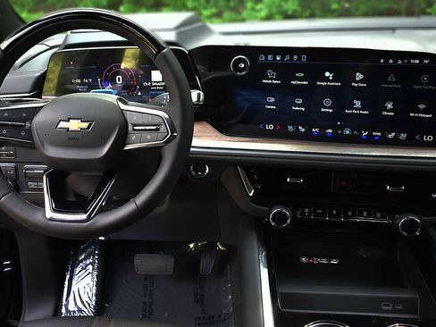 New 2026 Chevrolet Tahoe High Country AWD/4WD image 20