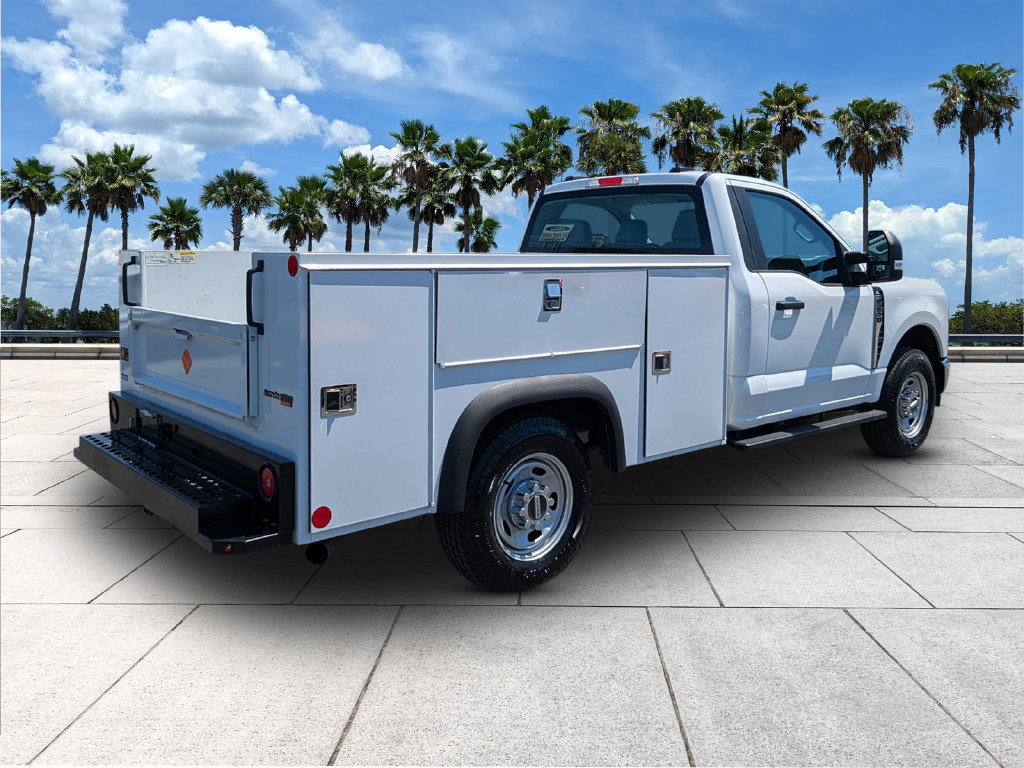 Used 2024 Ford F250 XL w/ XL Driver Assist Package RWD image 8