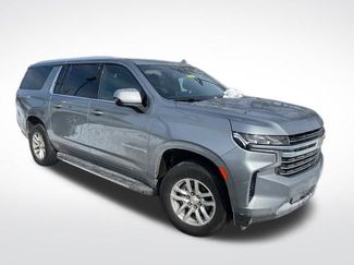 Used 2023 Chevrolet Suburban LT video 1