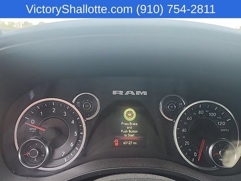 Used 2023 RAM 1500 Big Horn AWD/4WD image 4