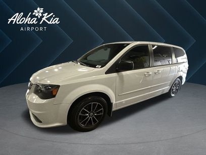 Used 2015 Dodge Grand Caravan SE w/ Quick Order Package 29E SE