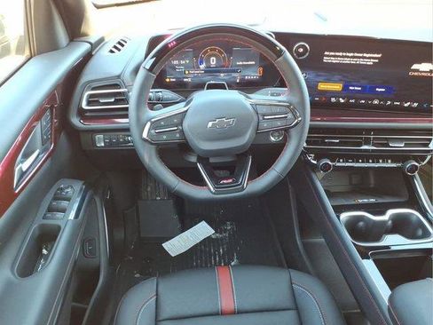 New 2026 Chevrolet Traverse RS w/ LPO, Floor Liner Package image 13