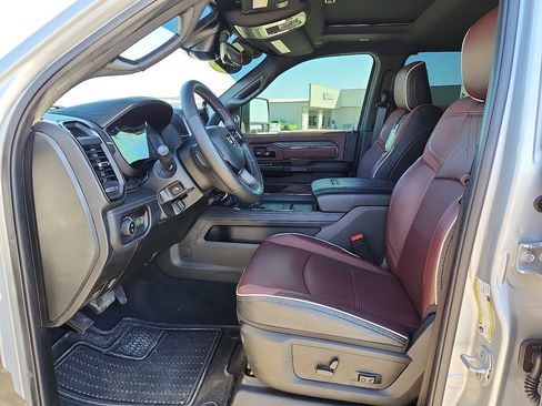 Used 2026 RAM 3500 Limited AWD/4WD image 22