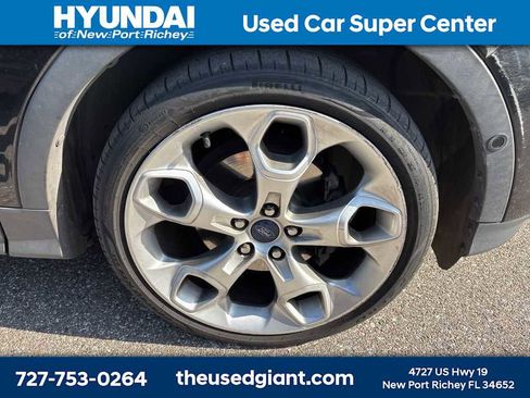 Used 2015 Ford Escape Titanium w/ Equipment Group 301A image 6