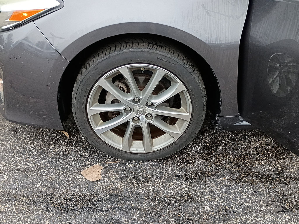 Used 2014 Toyota Avalon XLE Touring FWD image 10