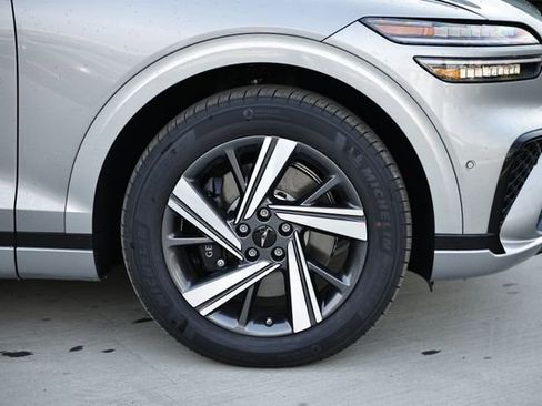 New 2026 Genesis GV70 3.5T Sport Advanced AWD/4WD image 5