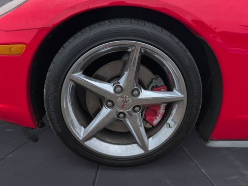 Used 2011 Chevrolet Corvette Coupe w/ Roof Package image 20