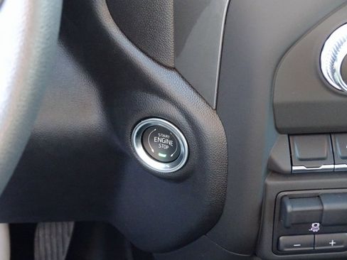 Used 2025 GMC Sierra 1500 Pro w/ Graphite Edition image 33