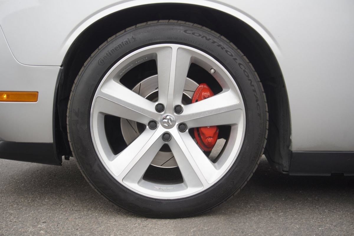 Used 2009 Dodge Challenger SRT8 RWD image 24