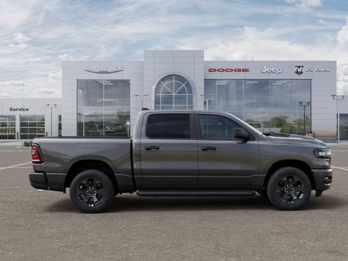 New 2026 RAM 1500 Express AWD/4WD image 22
