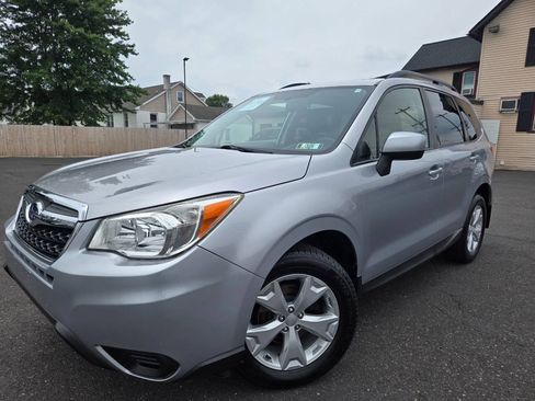 Used 2014 Subaru Forester 2.5i Premium w/ Popular Package #2 AWD/4WD image 2