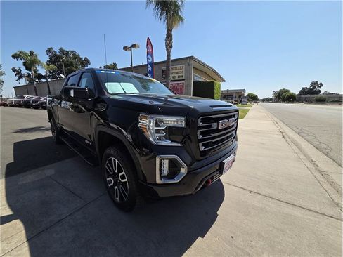 Used 2020 GMC Sierra 1500 AT4 w/ AT4 Premium Package AWD/4WD image 3