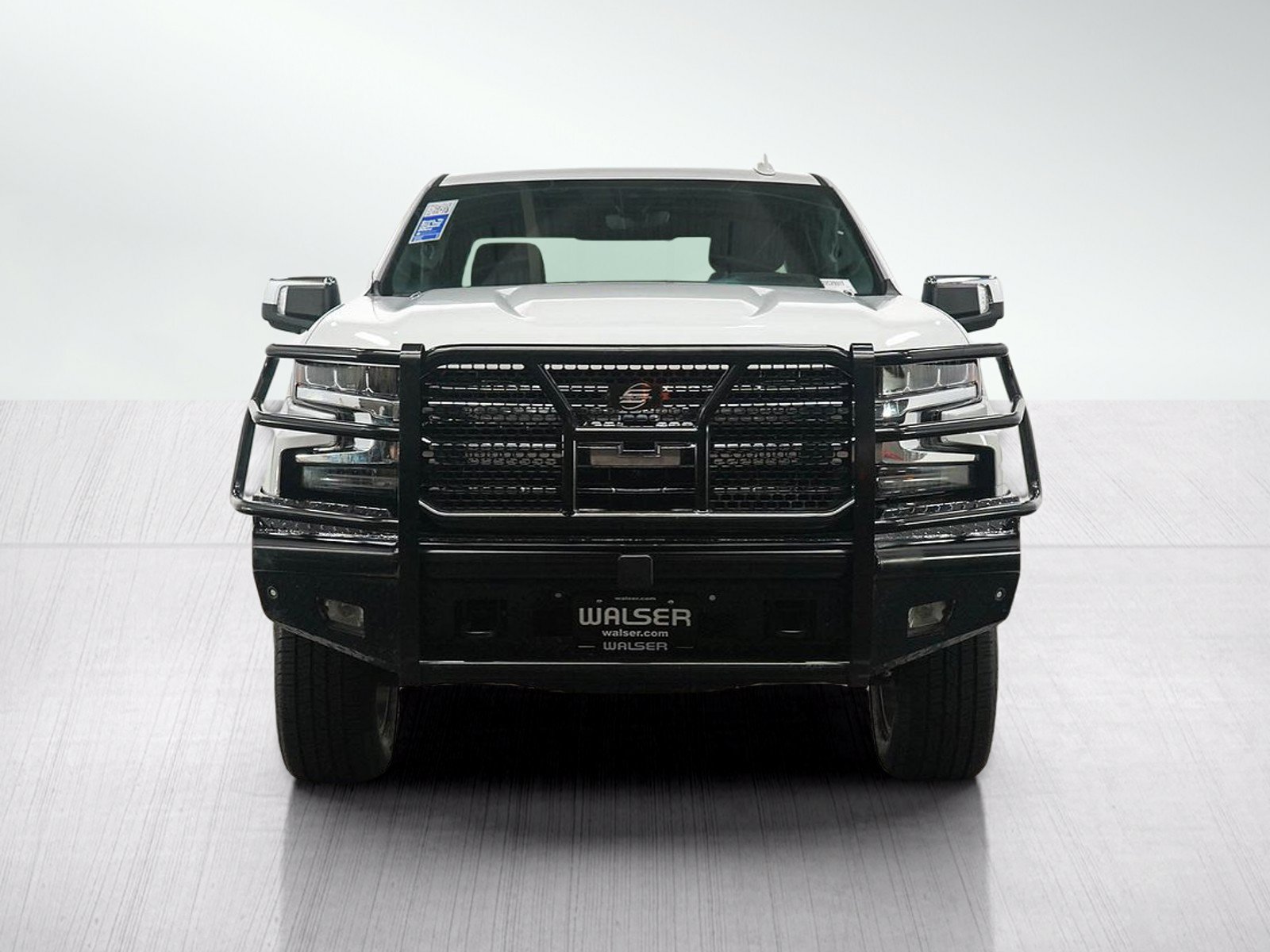 Used 2021 Chevrolet Silverado 1500 LTZ w/ Technology Package AWD/4WD image 8