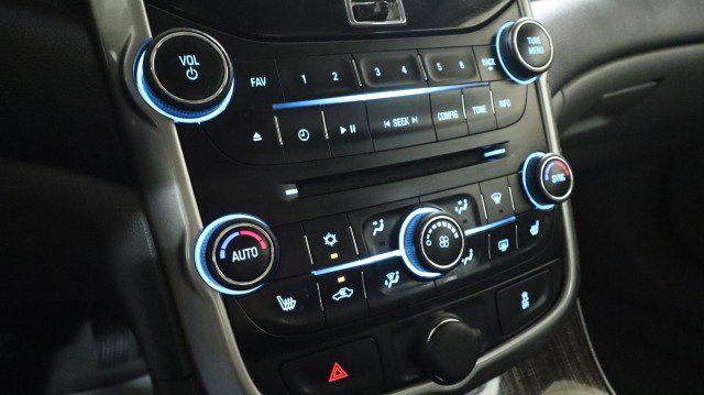 Used 2015 Chevrolet Malibu LT w/ Leather Package FWD image 20