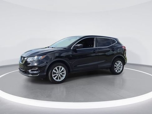 Used 2021 Nissan Rogue Sport S FWD image 4