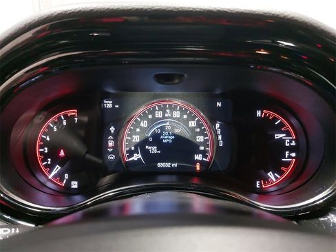 Used 2023 Dodge Durango GT image 21