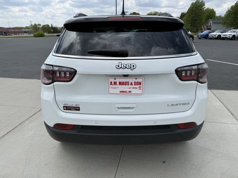 Used 2025 Jeep Compass Limited AWD/4WD image 7