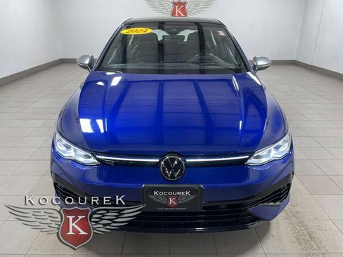 Used 2024 Volkswagen Golf R 2.0T image 2